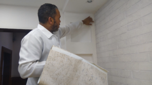 Instalação de Papel de Parede Vinílico, Quanto custa um colocador de papel de parede?